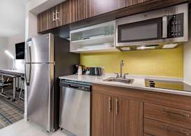 MainStay Suites Georgetown Lexington North 5