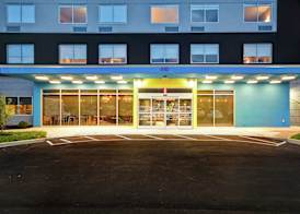 Tru By Hilton Louisville Airport 3