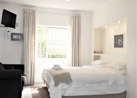 Footprints Self-Catering & B&B 3