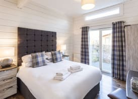 Roydon Marina Village 4
