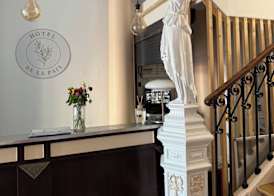 Hôtel de la paix 2
