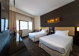 Hotel Royal Queens 3