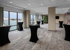 Courtyard by Marriott Clearwater Beach 5