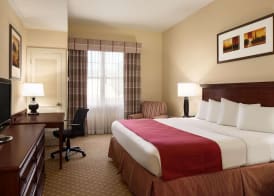 Country Inn & Suites by Radisson, Crestview, FL 4