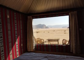 Glamping at wadi rum under the sun 4