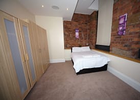 Premier Apartments 3