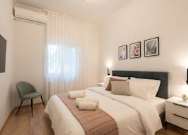 Seven Hills, Boutique Apartments 4