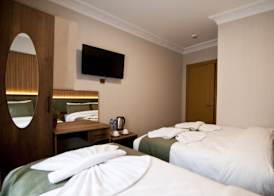 Aurora Eco Hotel 4