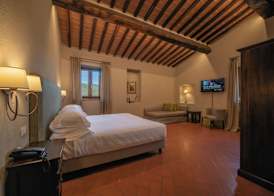 Borgo Le Noci Chianti Retreat & Pool 4