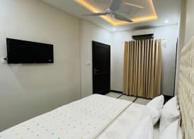 Hotel 11 3