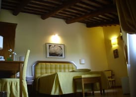 Chiara e Benedetta Villa degli Ulivi 3