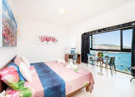 Islet Promenade Aparthotel - Studio with Hot Tub and Panoramic Sea Views by GetawaysMalta 5