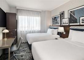 DoubleTree by Hilton Long Island City, NY 2