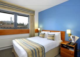 Stirling Court Hotel 5