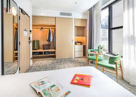 Holiday Inn Melbourne Bourke Street Mall by IHG 5