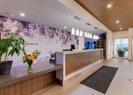 Best Western Plus Dauphin 4