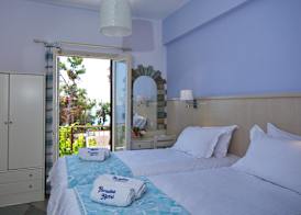 Paradise Hotel 4