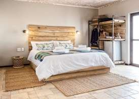 Driftwood Guesthouse 4