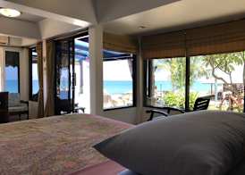 Sunrise Bungalow 4