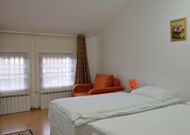 Hotel Corner 5