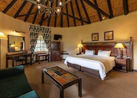 Cathedral Peak Hotel 5