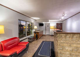 Pigeon Forge Parkway Inn 2