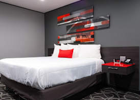 Astro Pasadena Hotel 3