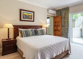 Bantry Beach Luxury Suites 2