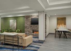 Fairfield Inn & Suites Bloomington 4