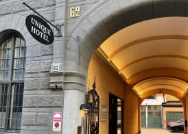 Unique Hotel 2