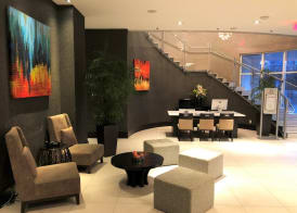 Pinnacle Hotel at the Pier 2
