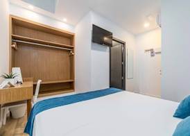 Nanit Valencia Hostel 4