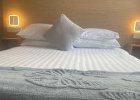 Diamonds Inn 4