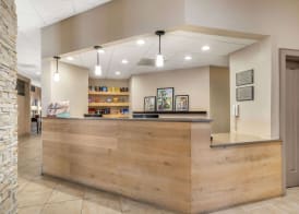 Country Inn & Suites by Radisson, Metairie New Orleans , LA 4