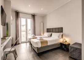 Floor 6 Boutique Rooms by DOT Suites 4