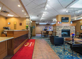 Econo Lodge Inn & Suites University 2