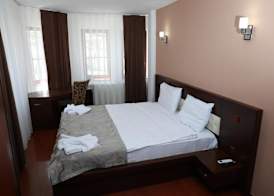 Bruti Hotel 3