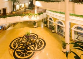 Montien Riverside Hotel Bangkok 2