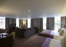 The Lensbury Resort 3