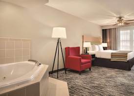 Country Inn & Suites by Radisson, Galena, IL 5