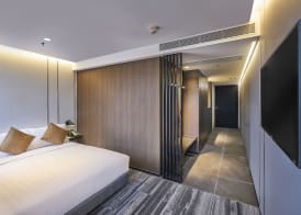 Hotel COZi•Oasis 5