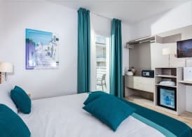 Hotel Capitol 4