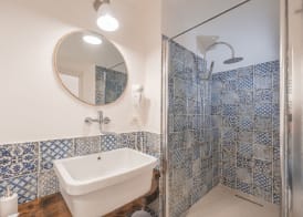 Cala Cala Rooms,Restaurant & Farm Experience 3