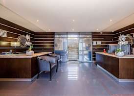 Infinity - Stunning 1 bedroom apartment with sea & mountain views 2