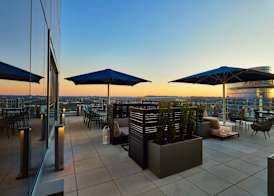 Embassy Suites by Hilton Nashville Downtown 4