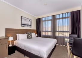 New Haus by Hougoumont Hotel, former Bannister 22 3