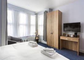 Wellesley Hotel 4