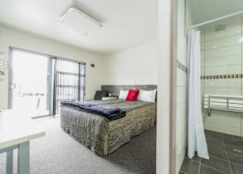 151 On London Motel & Conference Centre 5