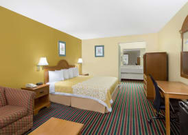 Days Inn by Wyndham Biscoe 3