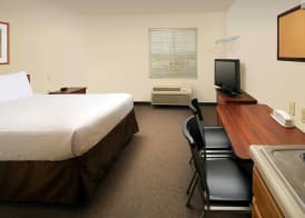 WoodSpring Suites Columbus near Fort Benning 5